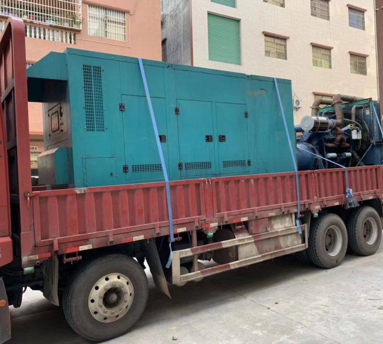 盐津如何在不同负载率下确保 400KW 柴油发电机组的正常运行？